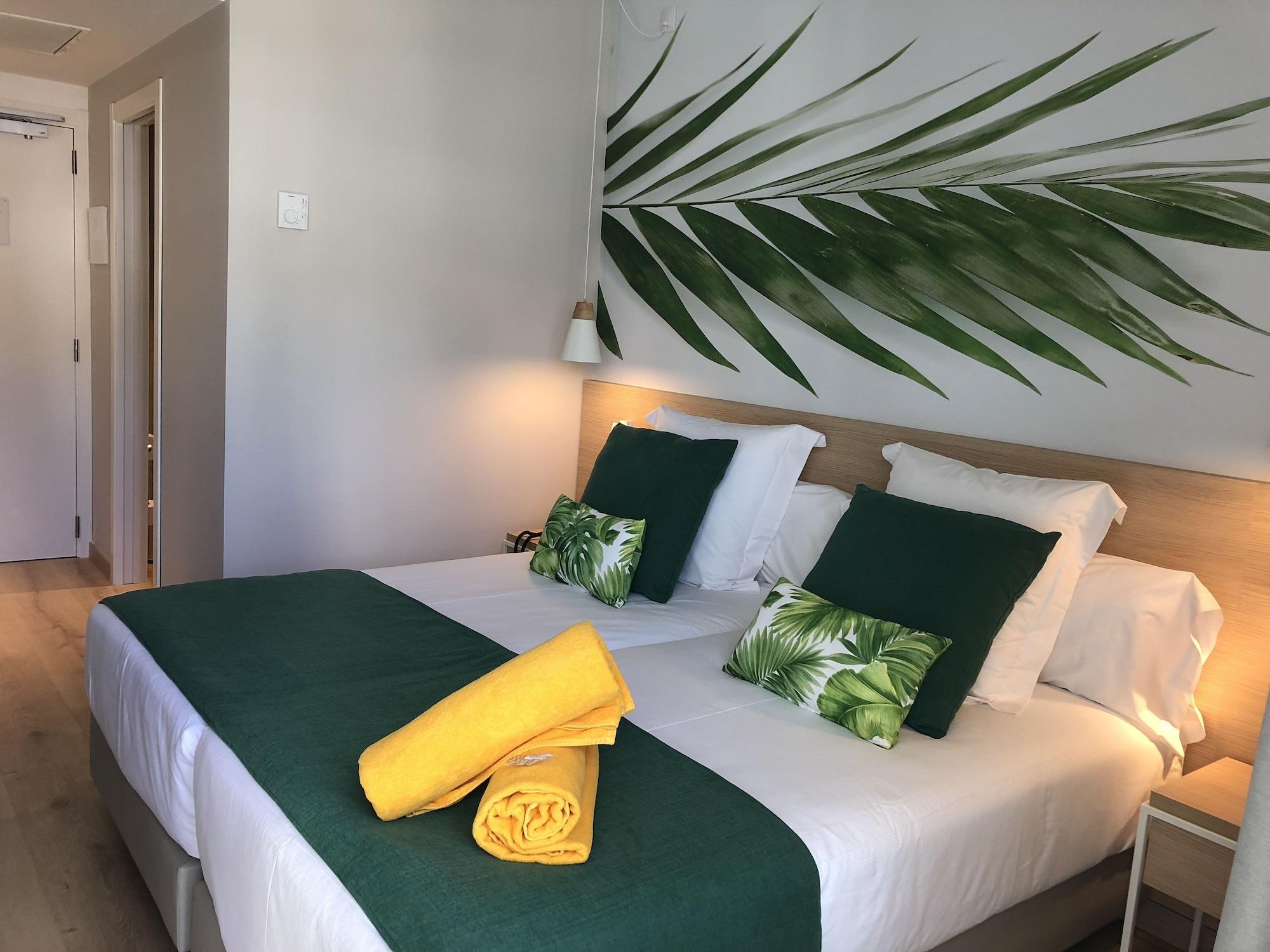 Bq Paguera Boutique Hotel - Adults Only Peguera Exterior photo