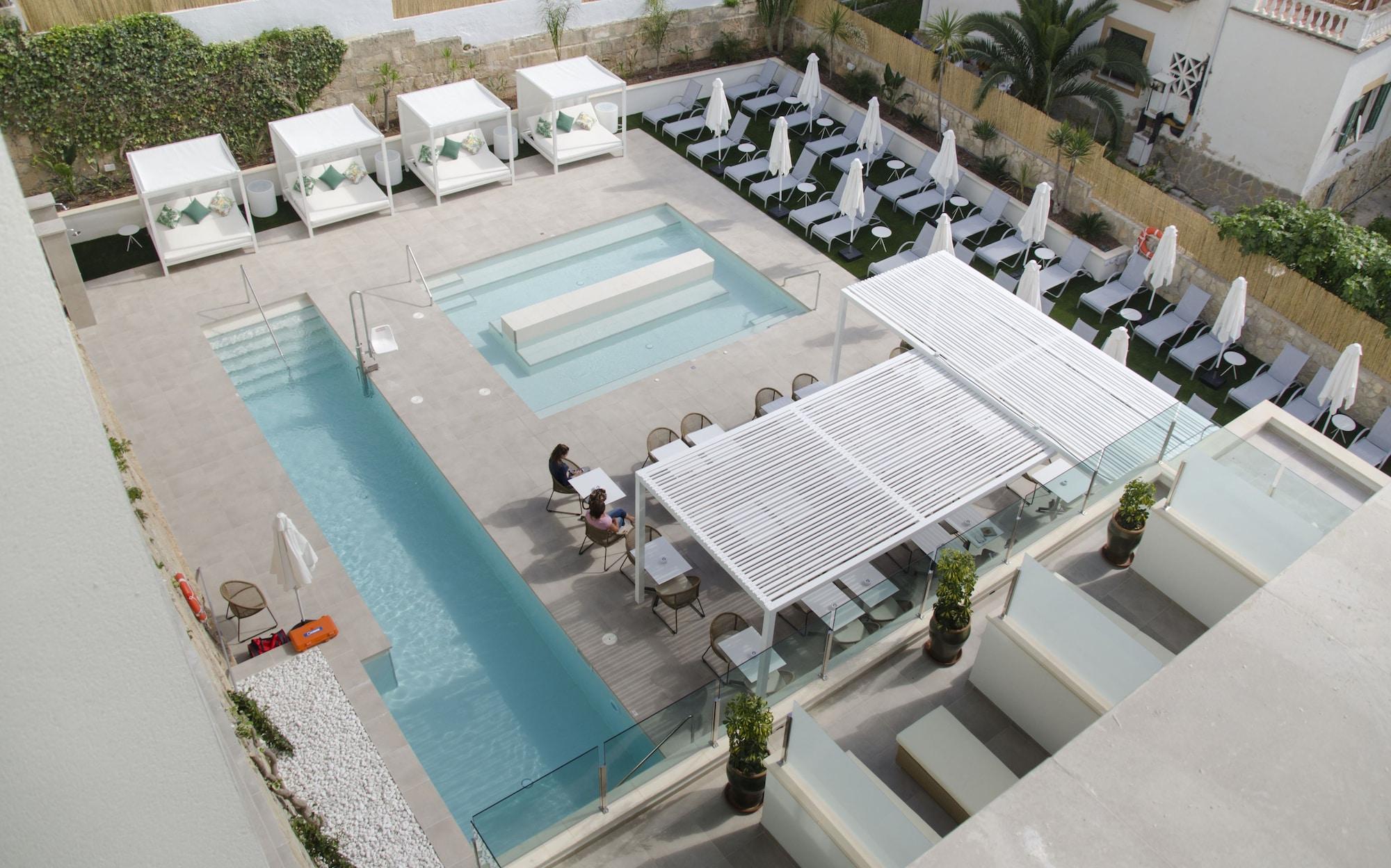 Bq Paguera Boutique Hotel - Adults Only Peguera Exterior photo
