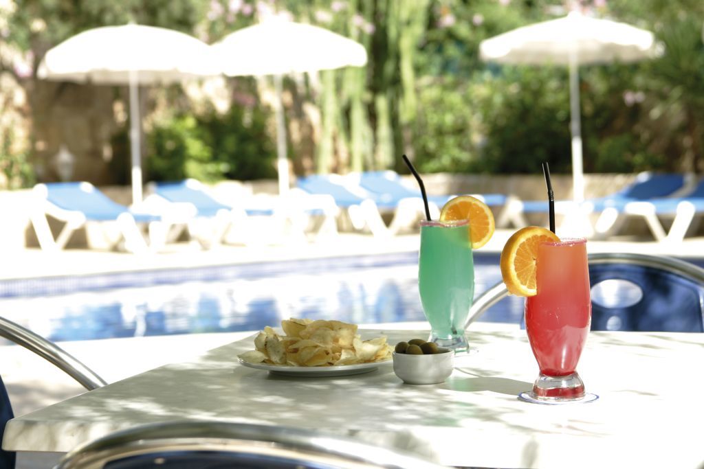 Bq Paguera Boutique Hotel - Adults Only Peguera Exterior photo