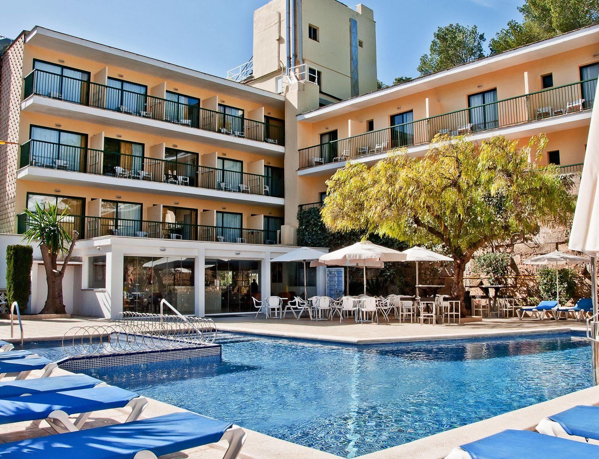 Bq Paguera Boutique Hotel - Adults Only Peguera Exterior photo